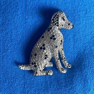 Like new Swarovski Rhiestone Brooch